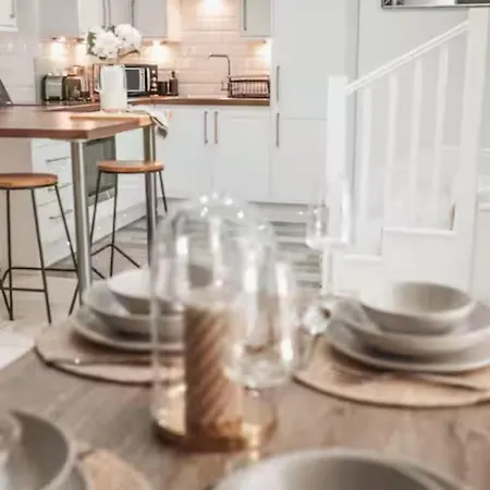 The Oasis Garden Flat Апартаменты Йорк